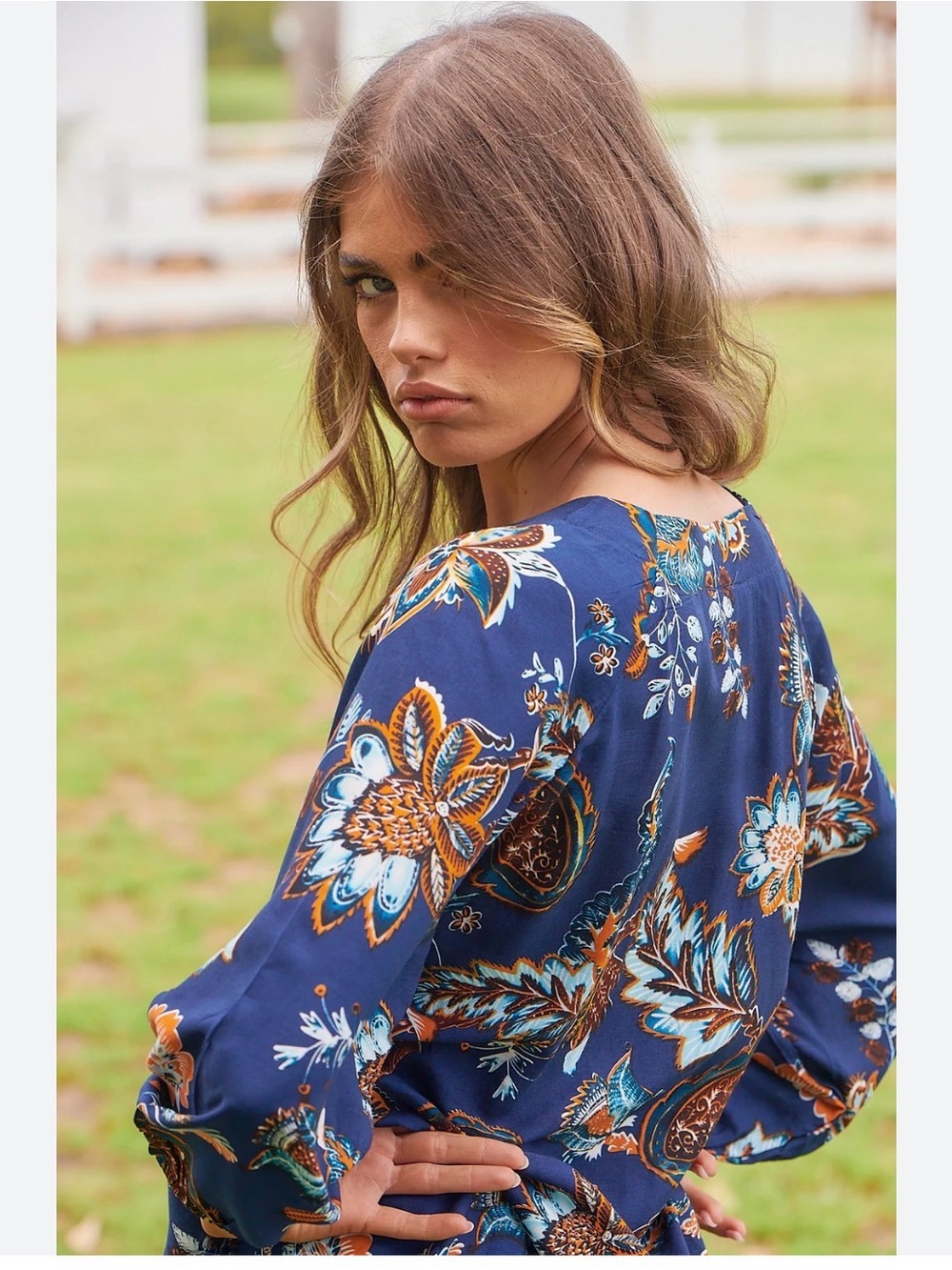 TAJ by Sabrina Crippa Floral Print Navy Blouse - Size Small NWT
